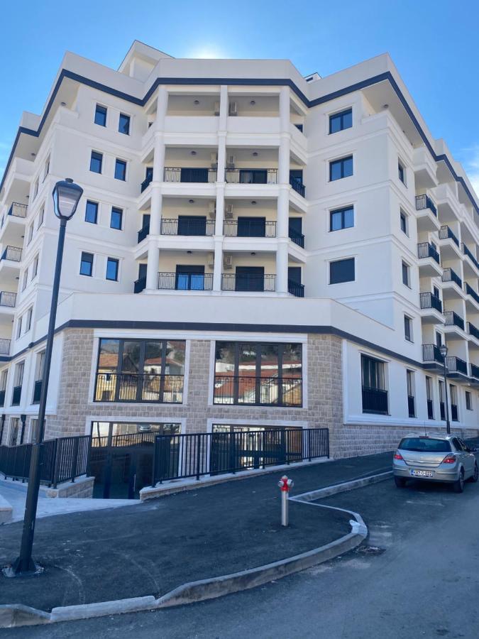 Apartman Porto トレビニエ エクステリア 写真