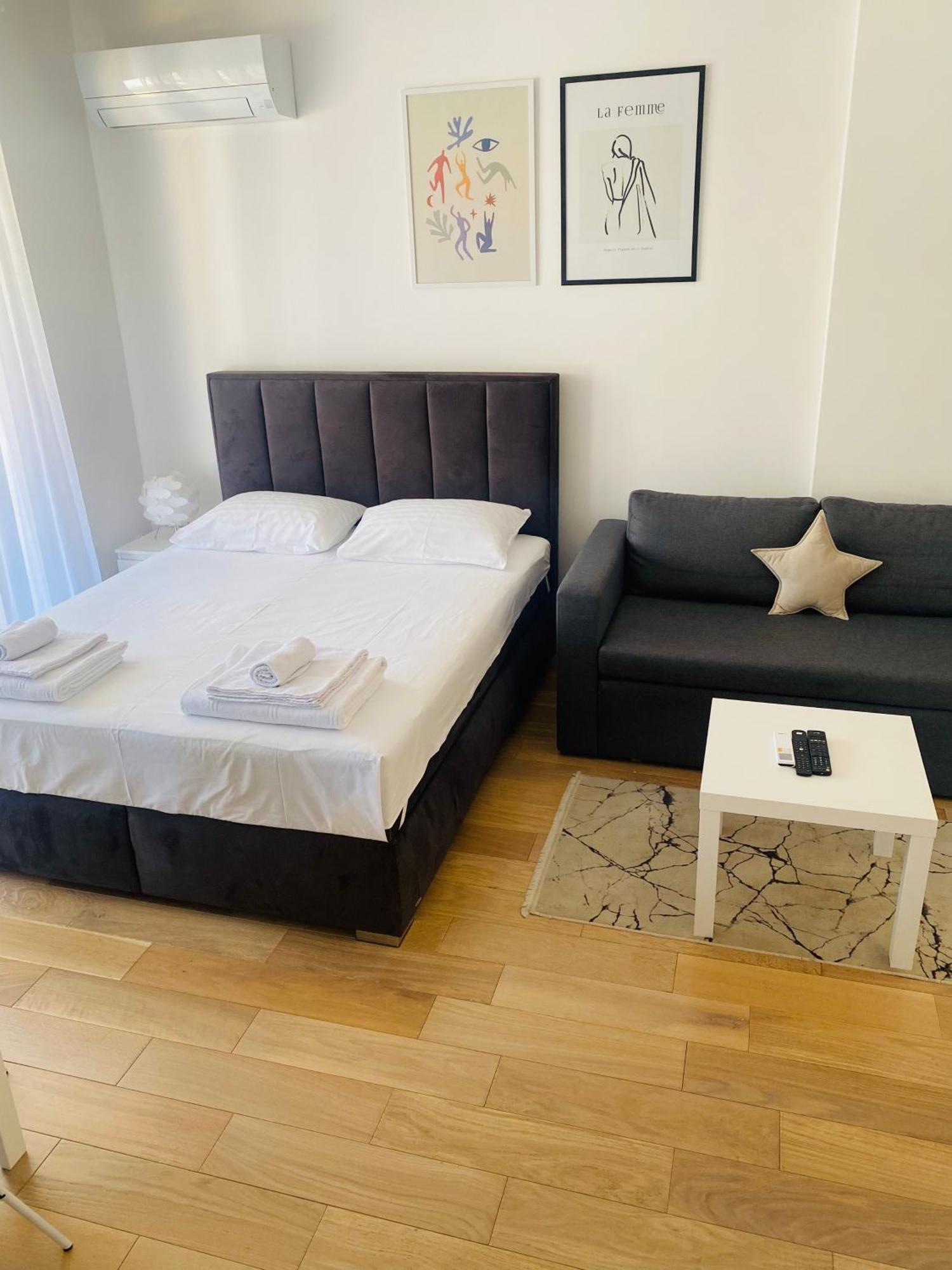 Apartman Porto トレビニエ エクステリア 写真