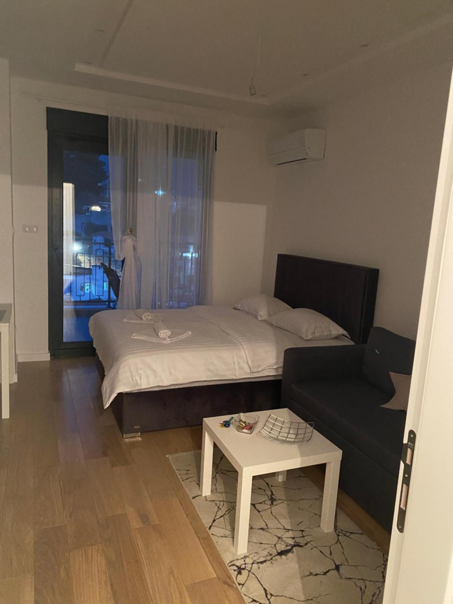 Apartman Porto トレビニエ エクステリア 写真