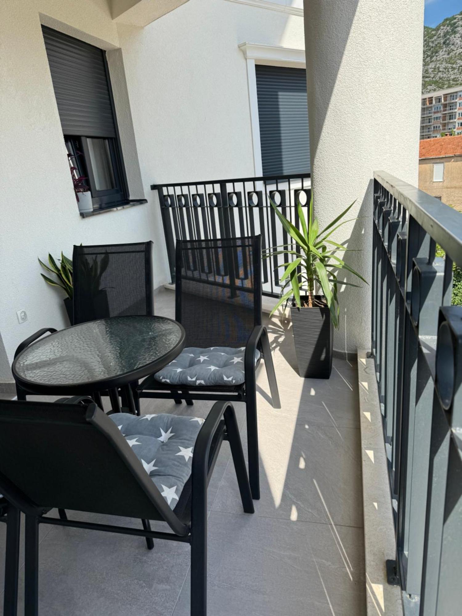 Apartman Porto トレビニエ エクステリア 写真